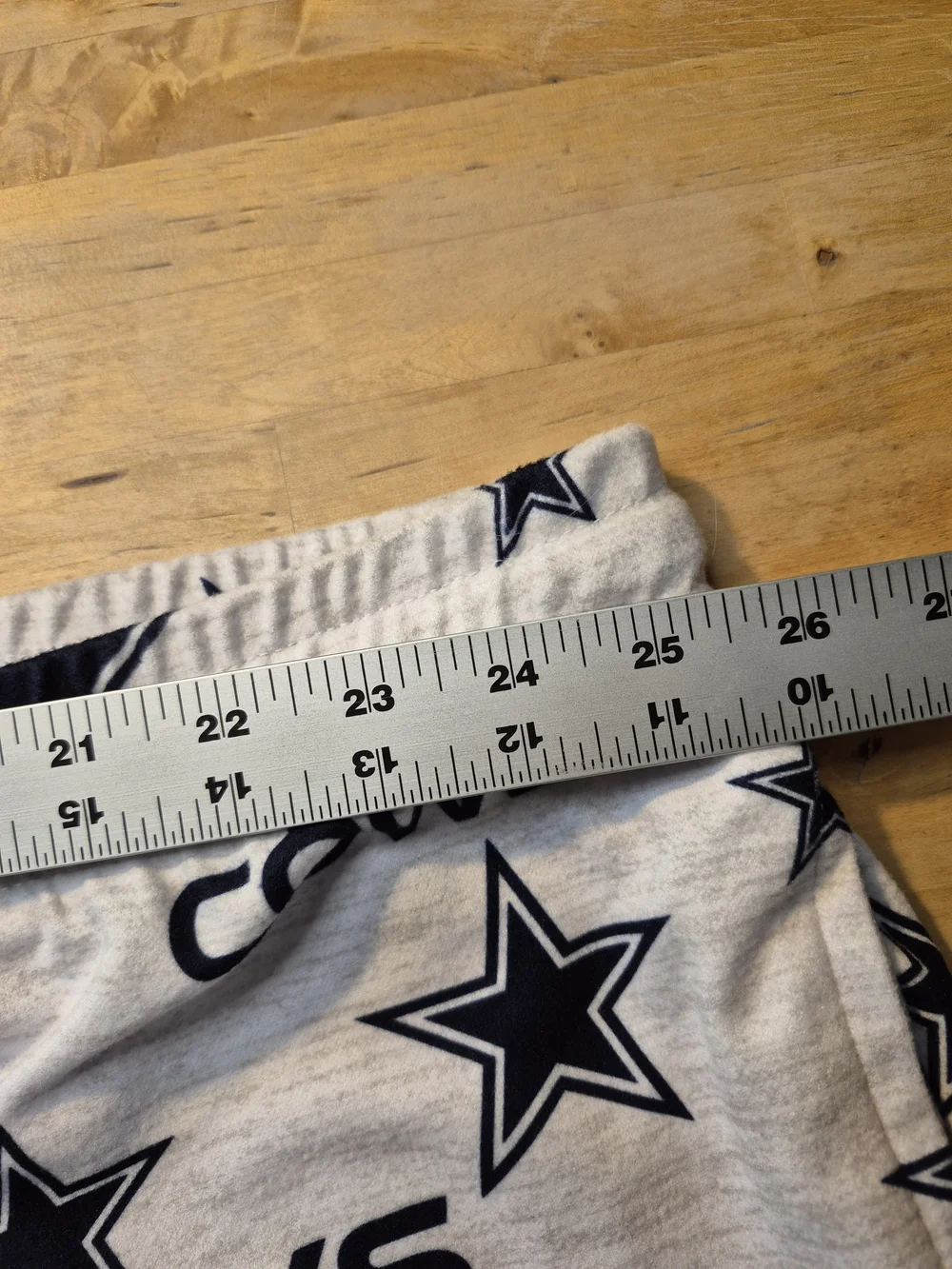 Team Apparel Cowboys Lounge Pants in Cream with Black Stars